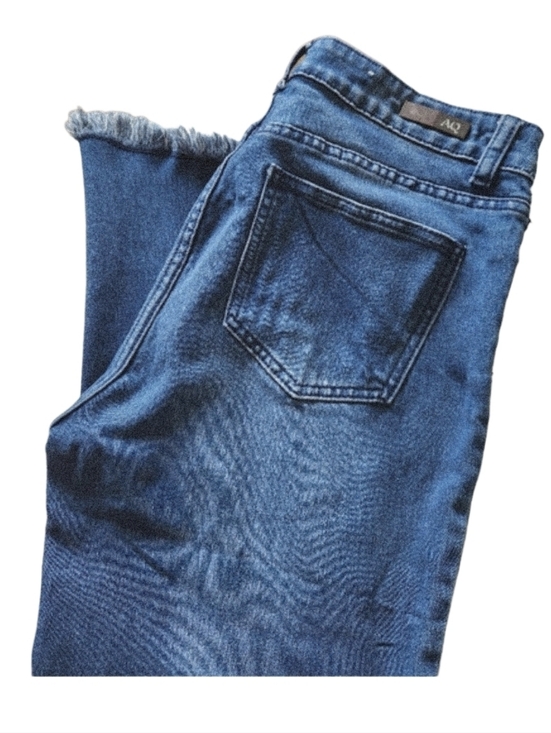 A Q Denim - Capri Denim Frayed Jeans